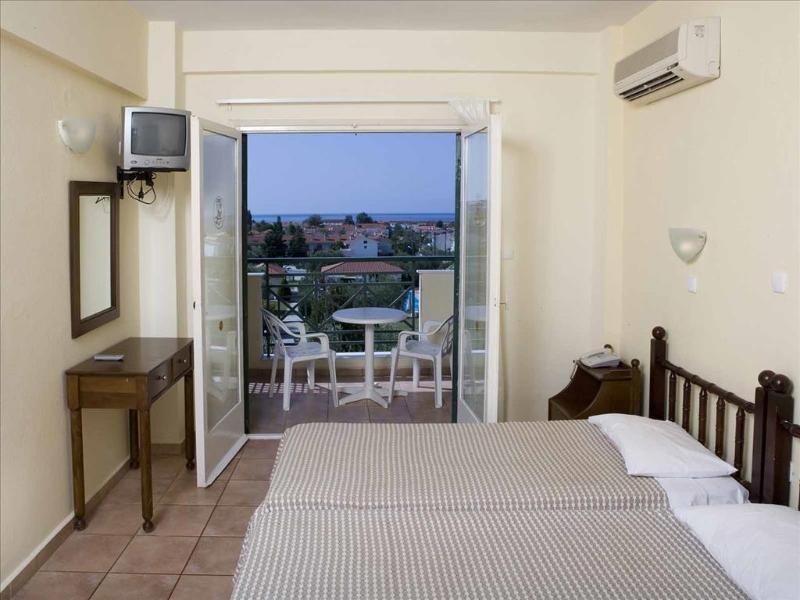 Julia Hotel Скала-Фуркас Екстер'єр фото